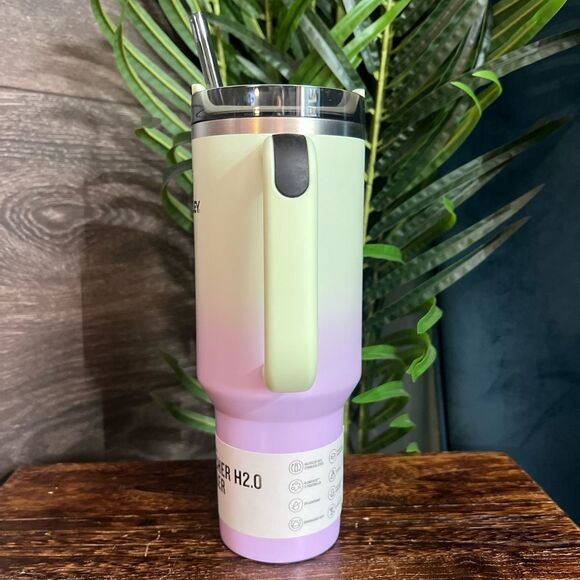 Stanley Halloween 40oz H2.0 Flowstate Quencher Tumbler in Hypnotic Green. NWT! - Picture 7 of 9